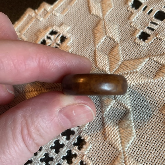 3/10$ Wood ring size 6.5 - Picture 3 of 3